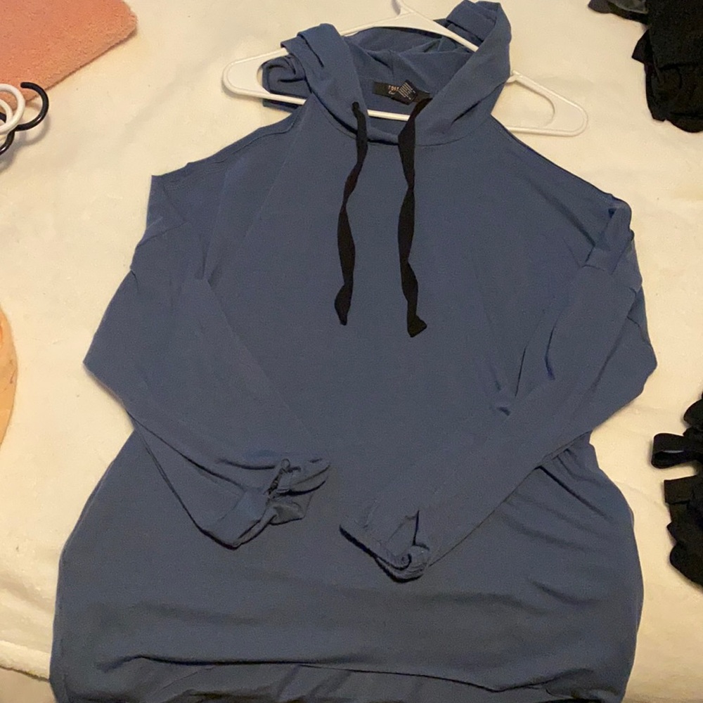 Forever 21 open shoulder hoodie